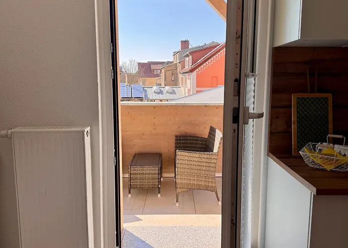 Ferienwohnung Henriette דירה *